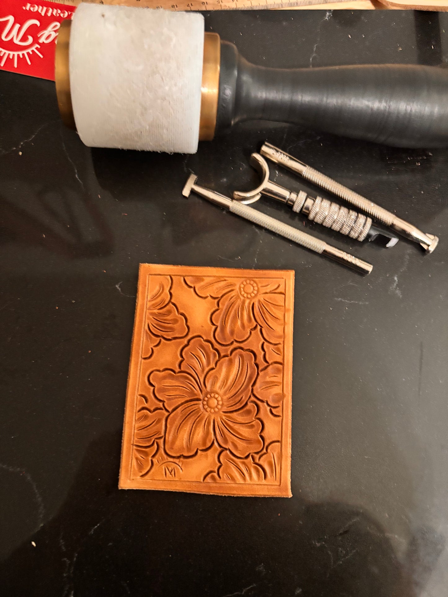 Card holder / pocket wallet