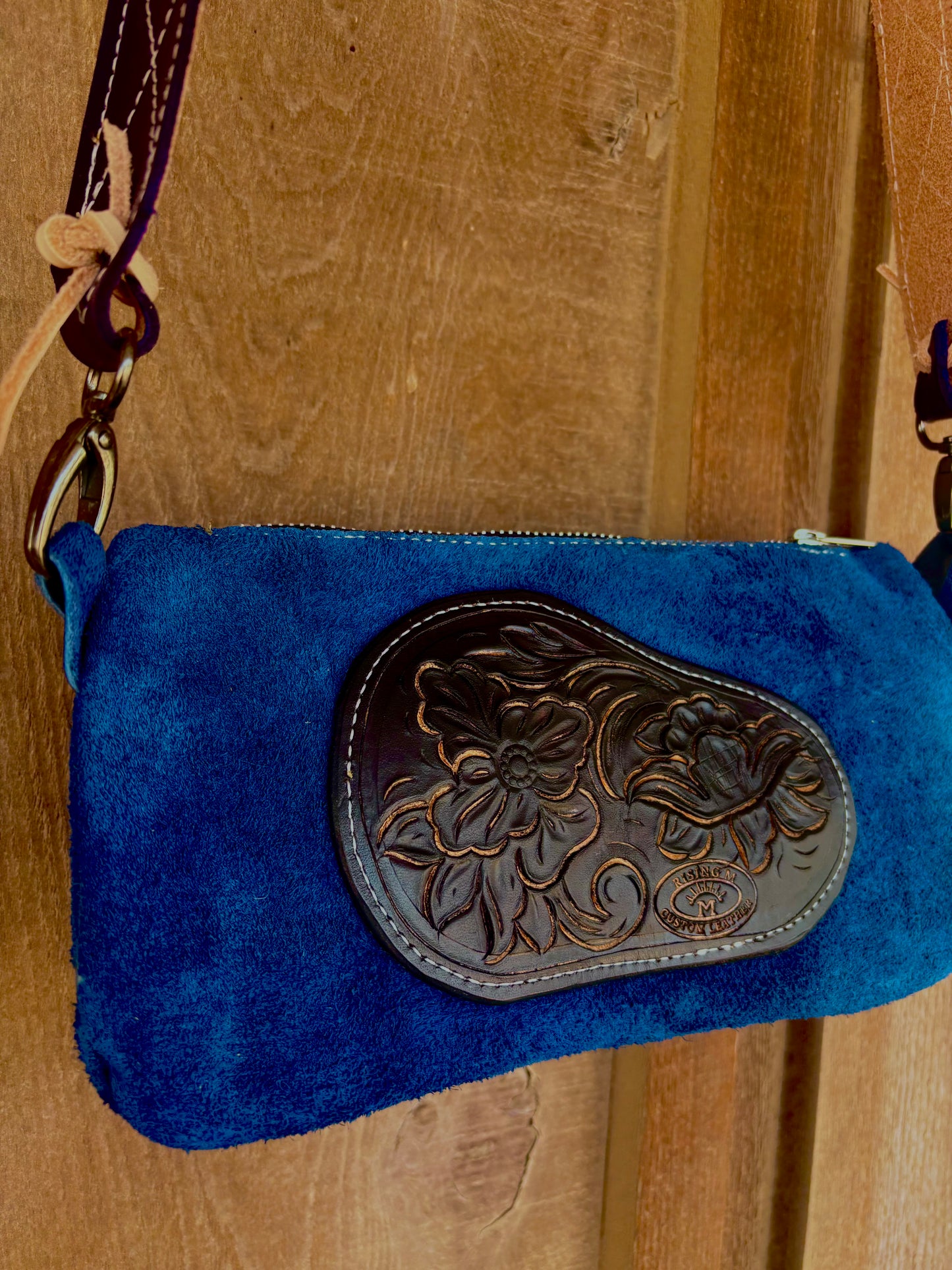 Thistle kick purse