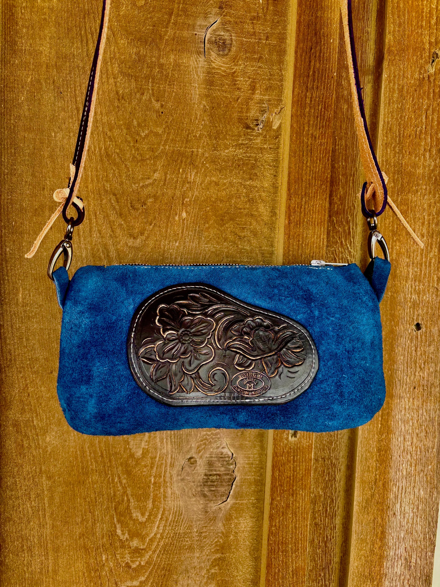 Thistle kick purse