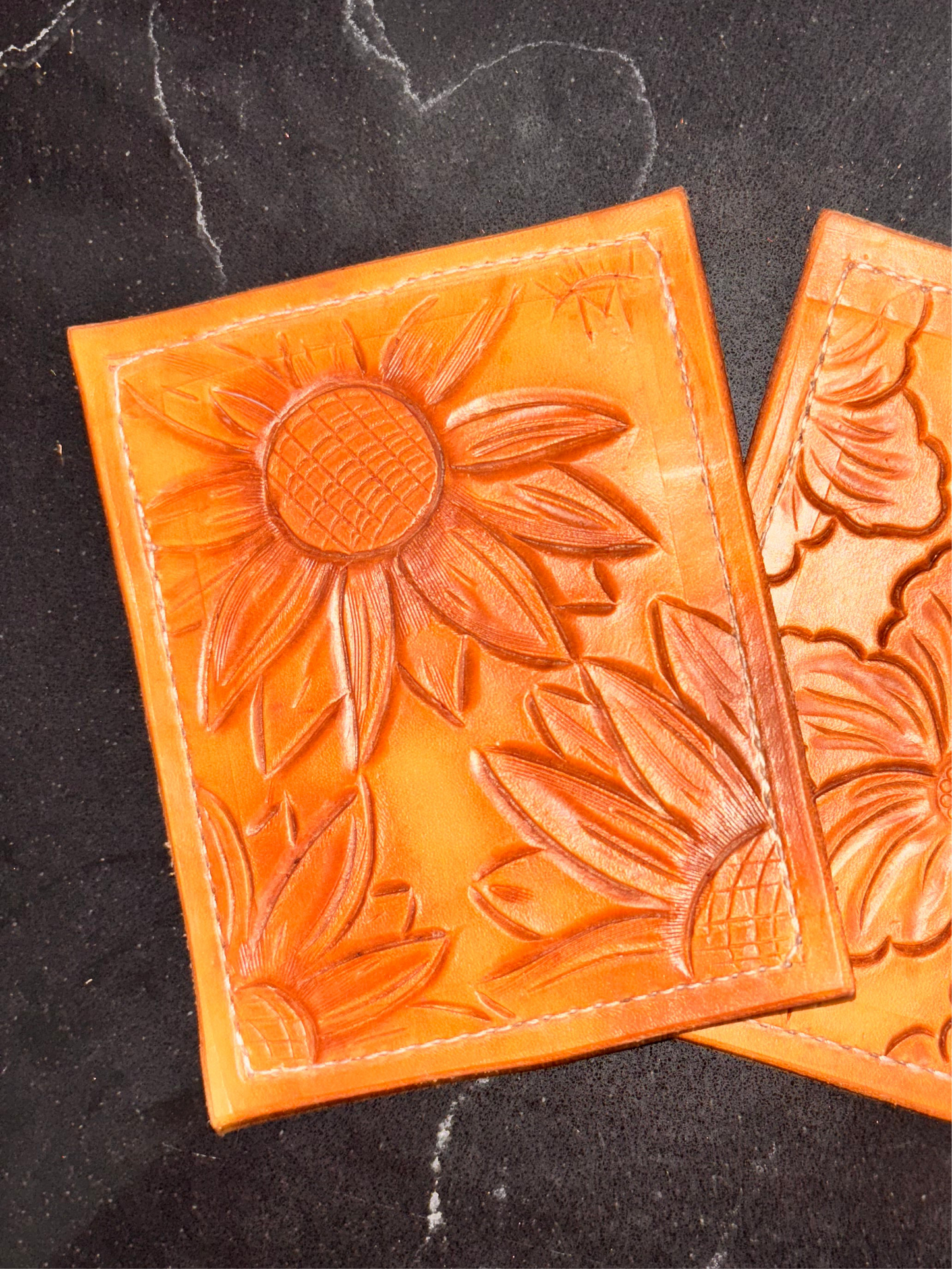 Card holder / pocket wallet